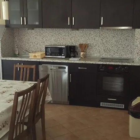 Луксозна вила сани комплекс *