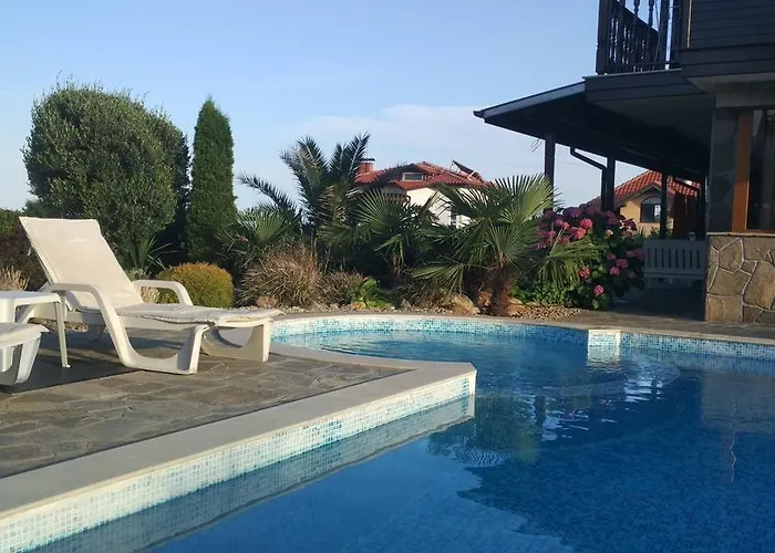 Вилла Sani Village *