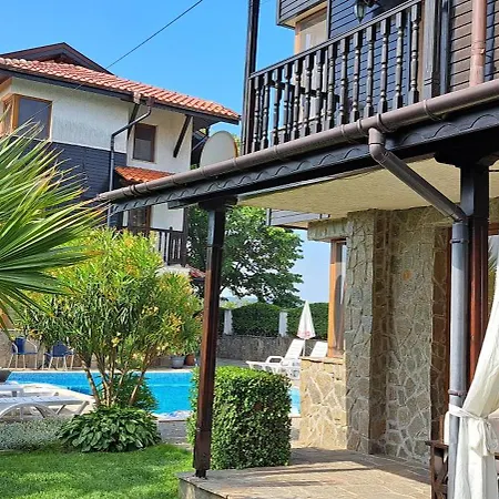 Villa Sani Holiday Village *