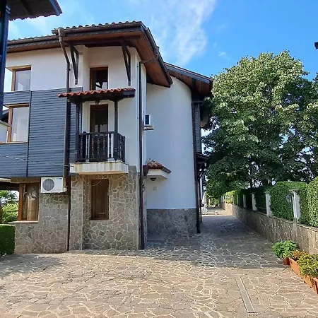 Sani Holiday Village *