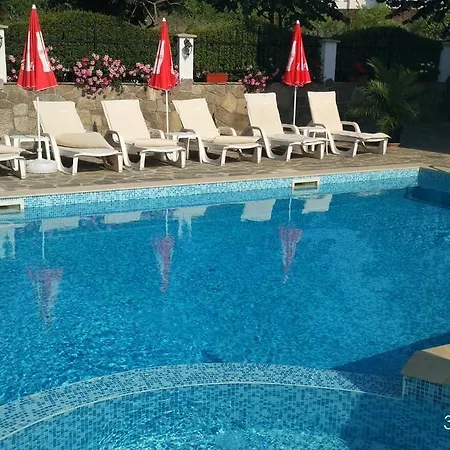 Villa Sani Holiday Village *