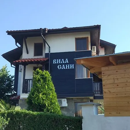 فيلة Sani Holiday Village
