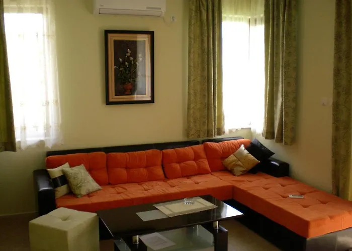 ヴィラ Sani Village *